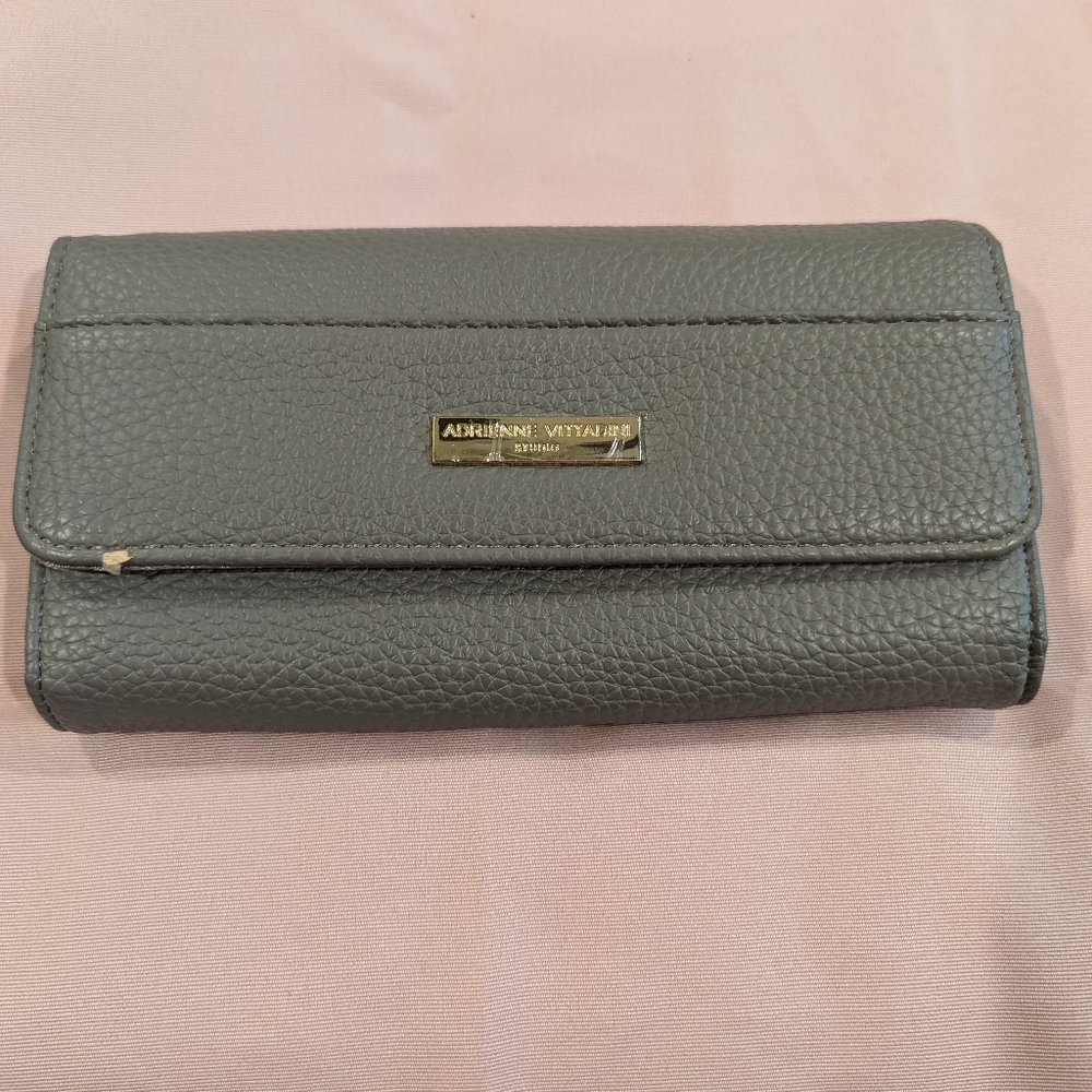 Grey woman's wallet